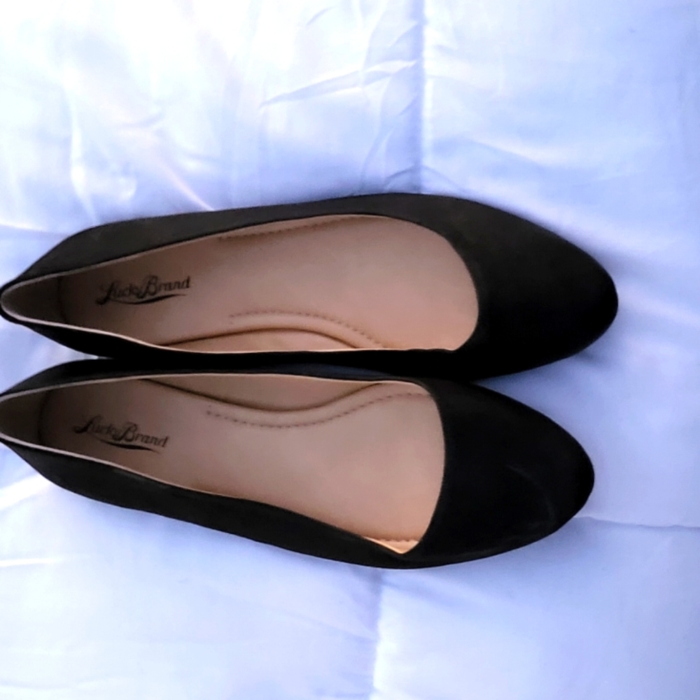 Black Flats